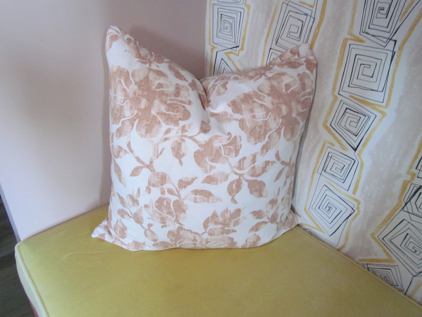 Chandra Bellini 20" Custom Pillow