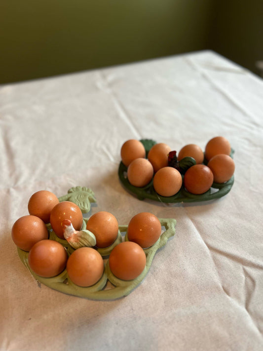 CAST IRON EGG HOLDER
